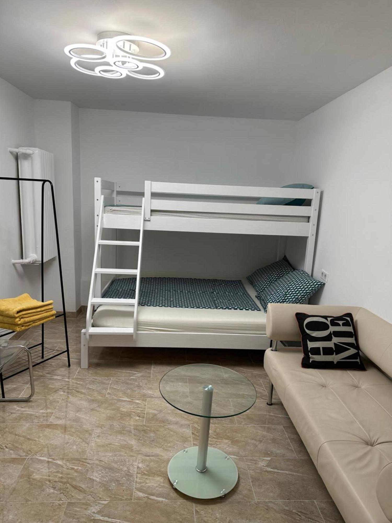 Gemuetliche Gaeste Suite Fuer Ruhige Naechte. Zentral Ichenhausen Ngoại thất bức ảnh